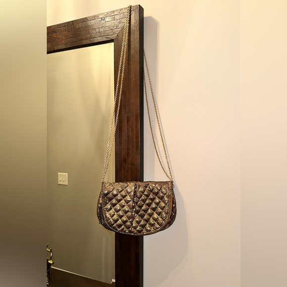 Gap gold & black handbag/clutch - Picture 5 of 5